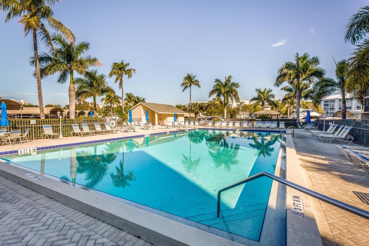 Ocean Breeze&Santa Maria Condos Fort Myers Beach Exterior foto