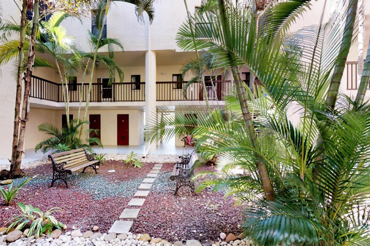 Ocean Breeze&Santa Maria Condos Fort Myers Beach Exterior foto